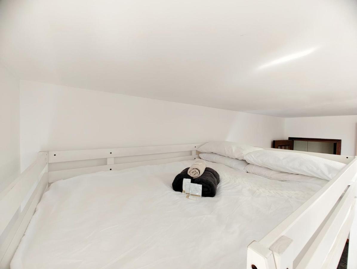 Low Cost - Free Wifi & 5 Min Centre Udine Exterior photo